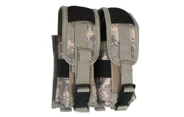 UTG PVC-M507R MOLLE type Double AR Mag Pouch - Army Digital